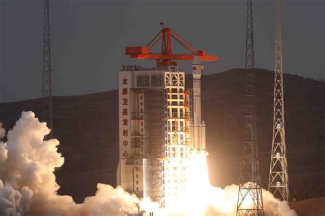 la chine lance sa nouvelle fusée longue marche 6a ouvrant la voie à de futures charges utiles