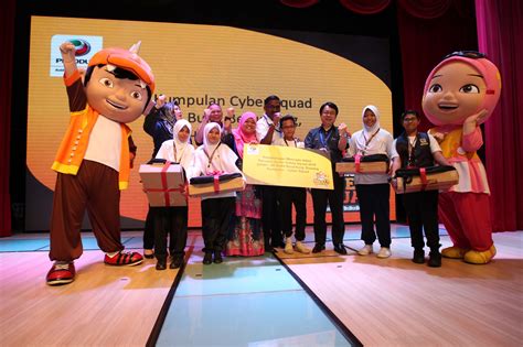 Ahmad sulasi is on facebook. SK Bukit Beruntung wins Perodua Junior Safety Squad award ...