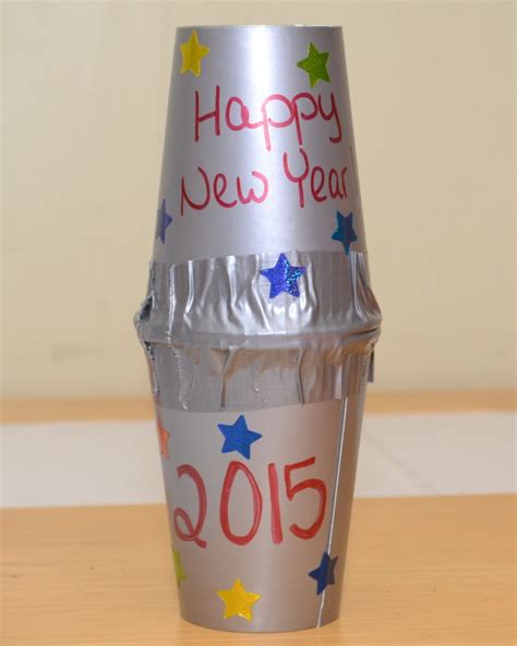 5 Easy New Years Crafts For Kids