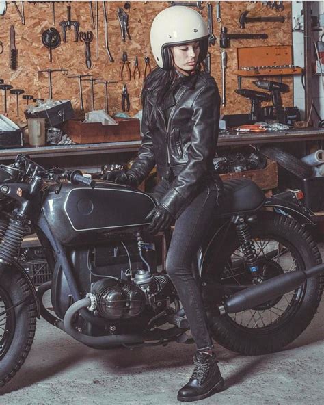 Mariaoliveira From The Foxyriders On A Tonupgarage Bmw Custom