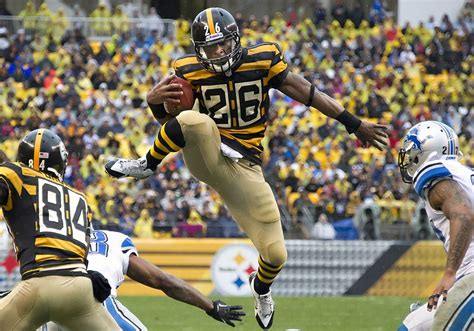 Le'veon bell's first season in new york didn't go as anyone planned, but that reality isn't driving desire to be elsewhere. Ed Bouchette: Le'Veon Bell's contract with Jets even worse than it first looked | Pittsburgh ...