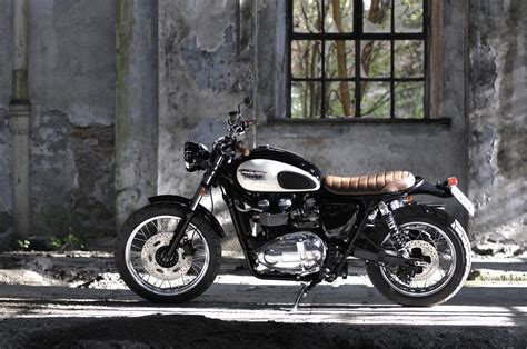 Heute präsentiere ich euch einen krassen sportster umbau von daniel alt aus klausen. Triumph Scrambler Umbau | triumphbikes.de | BMW • Ducati ...