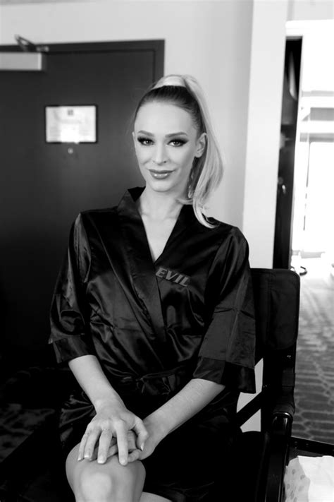 Avn Expo 2020 Highlights A Life In The Day Of Avn Expo 2020 Emma Hix