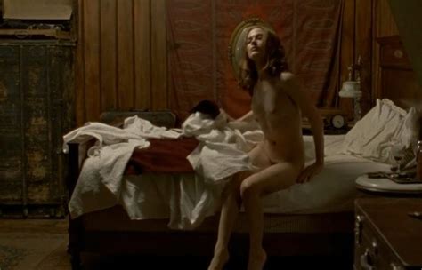 Evan Rachel Wood Nude Boobs And Bush In Mildred Pierce Free