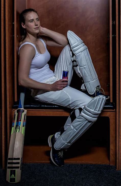 ellyse perry prettiest cricketer ever to play the game of cricket sports park
