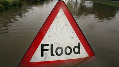 Warwickshire Floods Annual Charity Race Postponed Bbc News