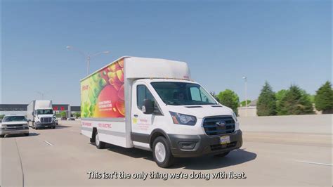 Frito Lay Debuts Pilot For Electric Fleet Youtube