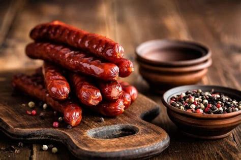 6 More Foods That Cause Acne (And What to Eat Instead)