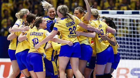 Spelschemat för svenska cupen sträcker sig från vår till vår. Handbolls VM Damer VM Guide | Spelschema | TV | Live ...
