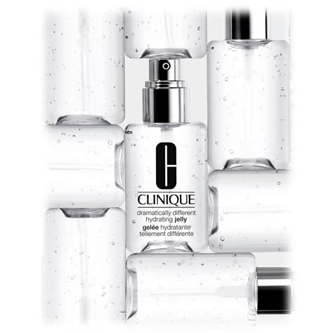 Read reviews of clinique dramatically different hydrating jelly by real people and/or write your own reviews. Clinique - Dramatically Different™ Hydrating Jelly - Crema ...