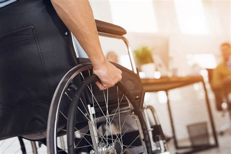 Types Of Paralysis Monoplegia Hemiplegia Paraplegia And Quadriplegia