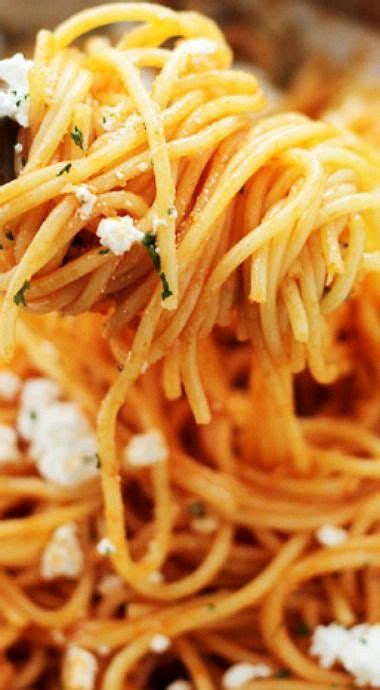 Garlic Pasta With Ketchup And Feta Easy 30 Minute Garlic Pasta Served With