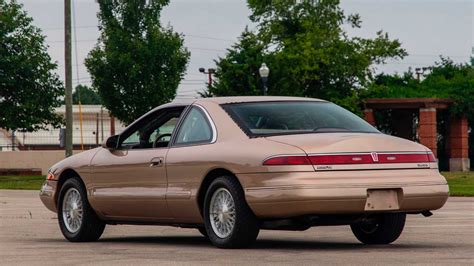 This Factory Backed 1993 Lincoln Mark Viii Nailed A Bonneville Record