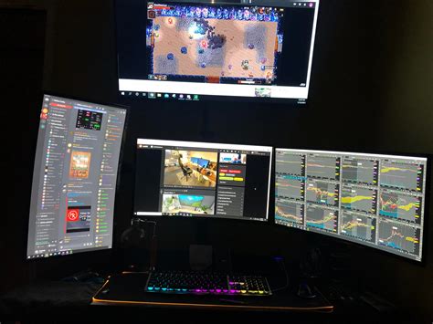 Day trading chillen station : r/battlestations