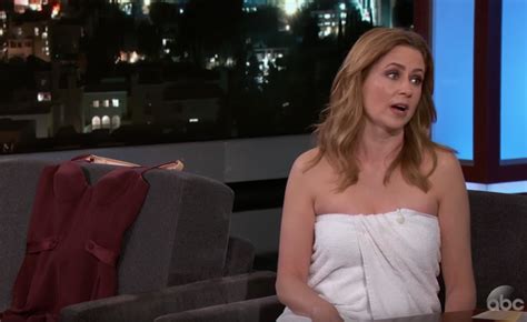 Pam From The Office Had To Wear A Towel On Jimmy Kimmel