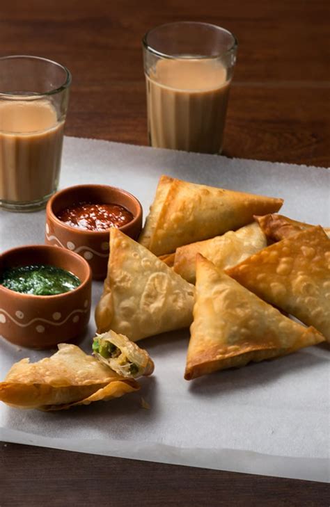Samosa $3.50 nashta time view full menu. Indian Punjabi Samosa Recipe With Samosa Patti - My Tasty ...