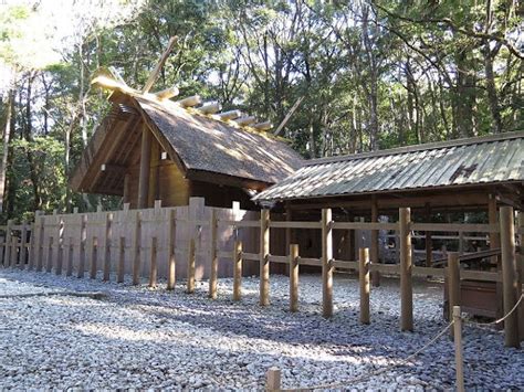 The Ise Shrine Is Razed And Then Rebuilt Every 20 Years To