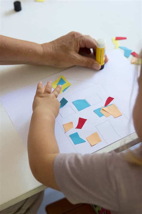 Schöne bastelideen die leicht umzusetzen sind für jede jahreszeit. Basteln mit Kleinkindern - 2 konkrete Ideen für ganz ...