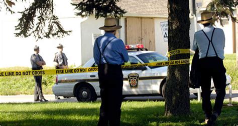 Man Shoots 11 Killing 5 Girls In Amish School The New York Times