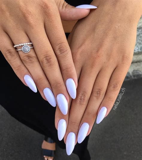Do You Have Almond Shaped Nails If Not You Should Try This Nail Shape