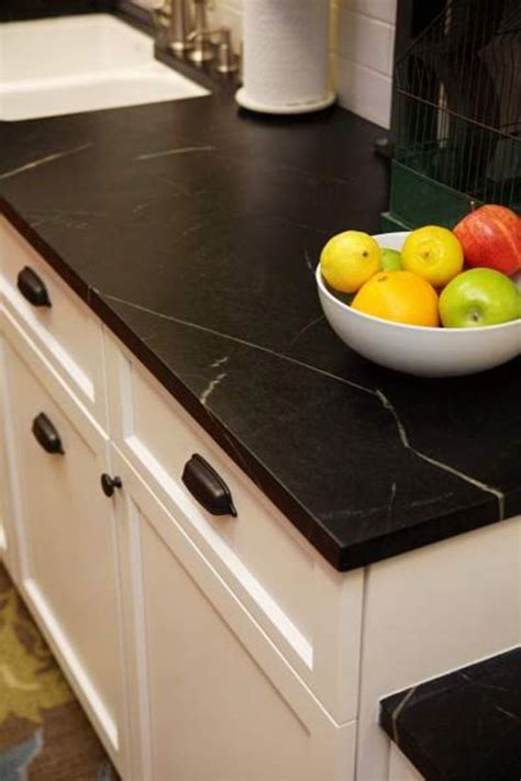 55 Inspiring Black Quartz Kitchen Countertops Ideas Roundecor