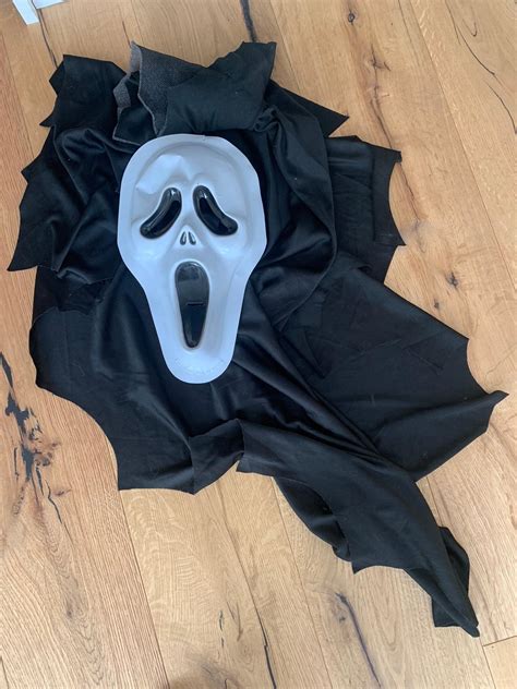 Praktisch Überwältigen Klopfen Scream Maske Für Kinder Schal Bogen