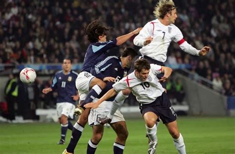 Argentina are set to open their 2021 copa america campaign on monday, 14th june 2021. Argentina vs. England - 2005 friendly: Hernan Crespo, Juan ...
