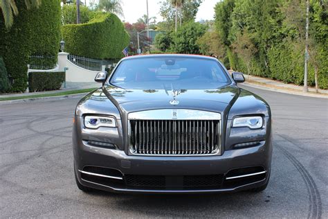 Get rolls royce ghost and rolls royce phantom for rent and enjoy the ultimate luxury. Rent a Rolls Royce Dawn Red Interior - Exotic Car Rental ...