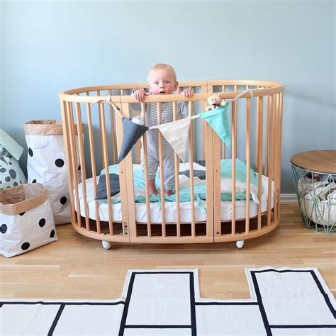 Stokke Sleepi Modern Classic Baby Crib Natural Kathy