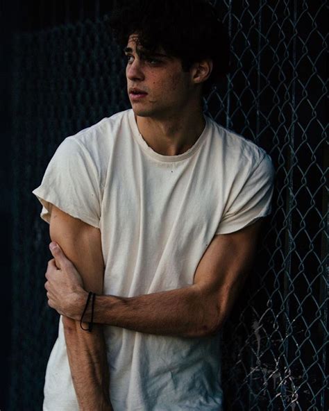 Session Noah Centineo Photo Gallery