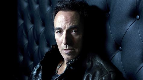 Official online store of bruce springsteen. Bruce Springsteen Wallpapers Images Photos Pictures ...