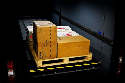 Pallet Loading System For Cargo Vans Ez Cargo Loader