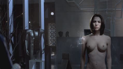 Naked Christy Carlson Romano In Mirrors 2