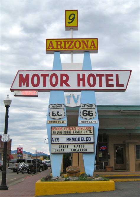 9 Arizona Motor Hotel Signs Of Arizona