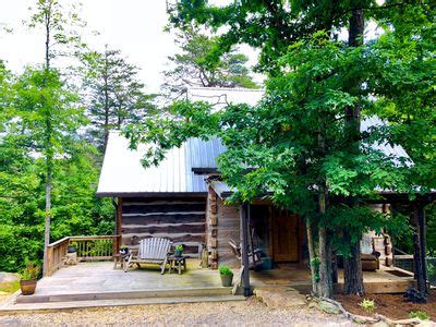 Stay in the smoky mountains, just 15 minutes from pigeon forge. New2BR/2Bath1800's Original Romantic Cabin(1-2 night stay ...