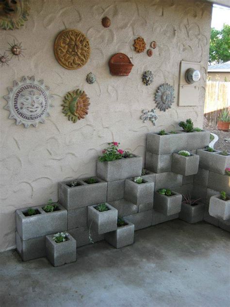 Most Stunning Diy Cinder Blocks Ideas For Amazing Backyard Genmice