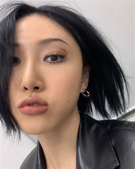 Suma 🤌 On Twitter Hwasa Proving She Looks Beautiful And Hot In All Angles 🤧💖💋 Hwasa 화사 华莎