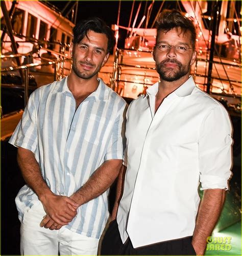 Ricky Martin & Husband Jwan Yosef Party on a Yacht in Italy: Photo 4127915 | Jwan Yosef, Ricky ...