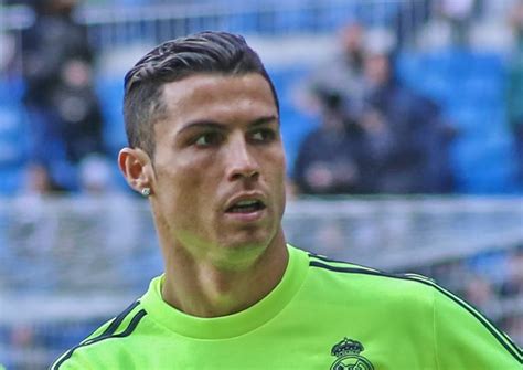 Find all the latest articles and watch tv shows, reports and podcasts related to cristiano ronaldo on france 24. Cristiano Ronaldo : nombre de buts & salaire