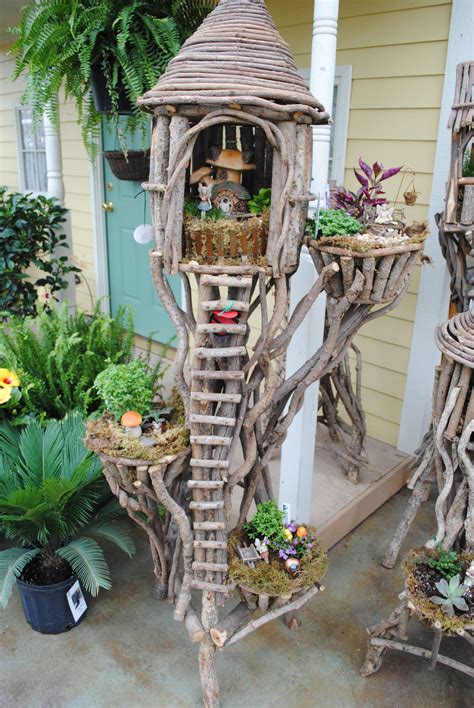 Fairy Tree House With Ladder Fairy Garden Crafts Mini Fairy Garden