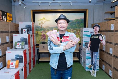 Pasangan rizky billar dan lesti kejora akan menggelar lamaran di kota bandung pada minggu (13/6/2021). Basuki Surodjo Ajak Gerasi Muda Kreatif dan Bagikan Hadiah ...