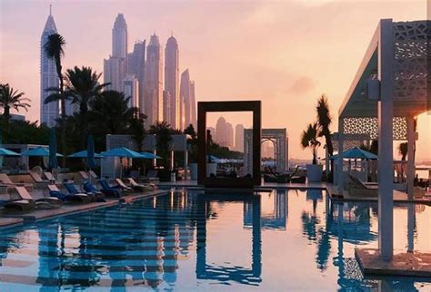 Drift Beach Dubai Offering Entry For Ladies For Just Dhs100 On Weekdays