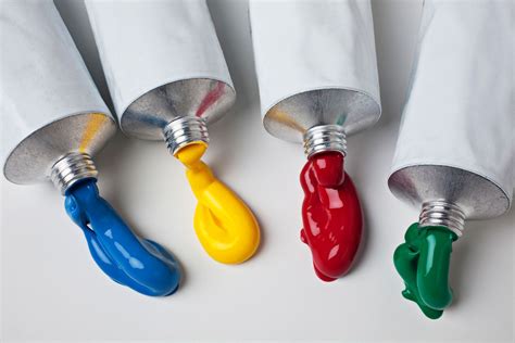 See rating of top sets for professional art or beginners. The 8 Best Acrylic Paint Brands of 2021 | Acrylic painting ...