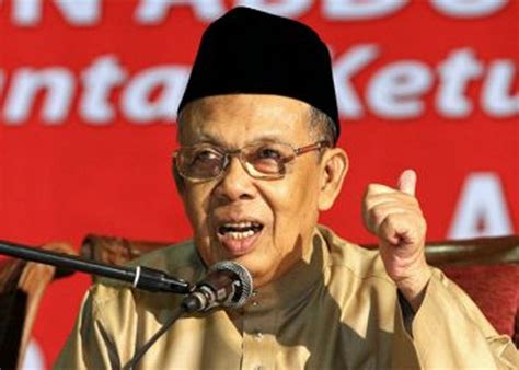 Permohonan yang tidak lengkap atau tidak disertakan dokumen yang diperlukan akan. Pemimpin UMNO Yang Sokong DSAI Wajar Dipecat - Tun Abdul ...