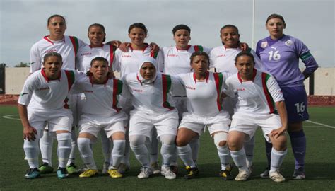 L'équipe d'algérie de football est l'équipe nationale qui représente l'algérie dans les compétitions internationales masculines de football, sous l'égide de la fédération algérienne de football (faf). Football féminin : Le club algérien Affak Relizane leader ...
