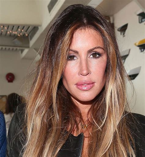 According to a report in the daily mail, tiger woods is suing his former mistress rachel uchitel for breaking her lucrative nda by publicly speaking out about their relationship. Rachel Uchitel wiki, bio, age, net worth, instagram ...