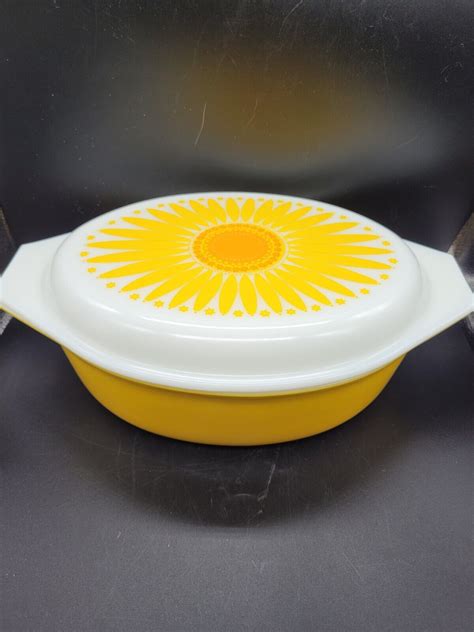 Daisy Pyrex Pyrex Vintage Casserole Dishes Bowl Orange Tableware