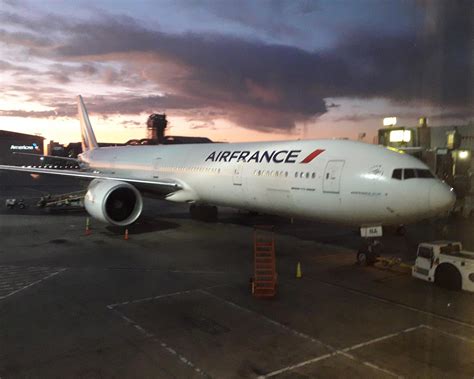 Review Of Air France Flight From Los Angeles To Paris In Economy