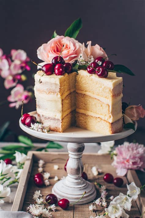 Recipes, ideas and all things baking related. Vegan Vanilla Cake | Recipe | Vegan vanilla cake, Vanilla ...