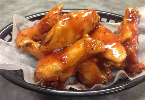 These 10 Restaurants Serve The Best Wings In Minnesota